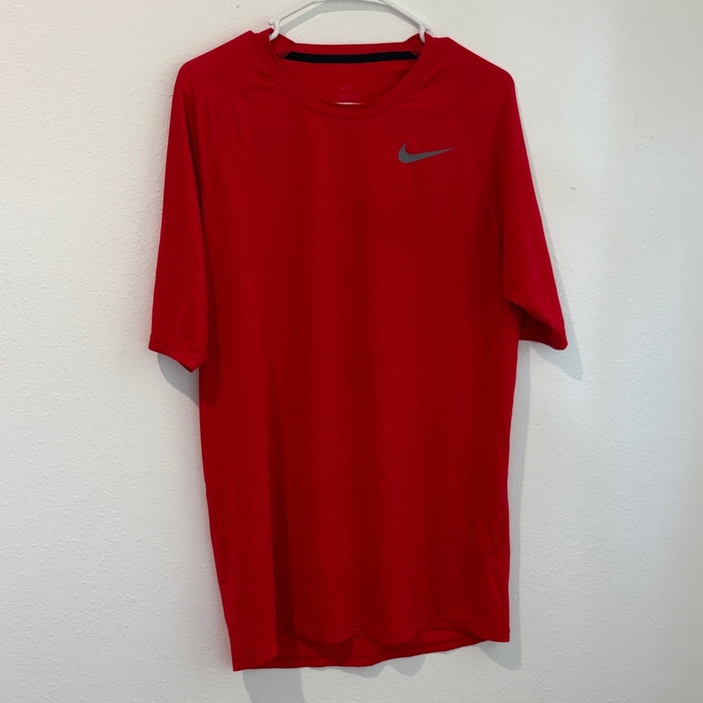 Nike Pro Men's Red Short Sleeve Tee